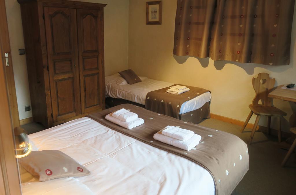 Le Dahu Hotel Chamonix Bagian luar foto