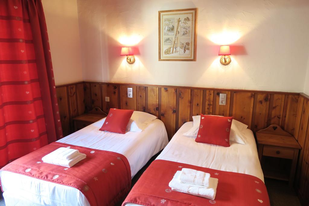 Le Dahu Hotel Chamonix Bagian luar foto