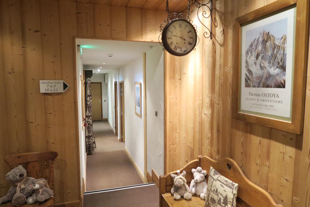 Le Dahu Hotel Chamonix Bagian luar foto