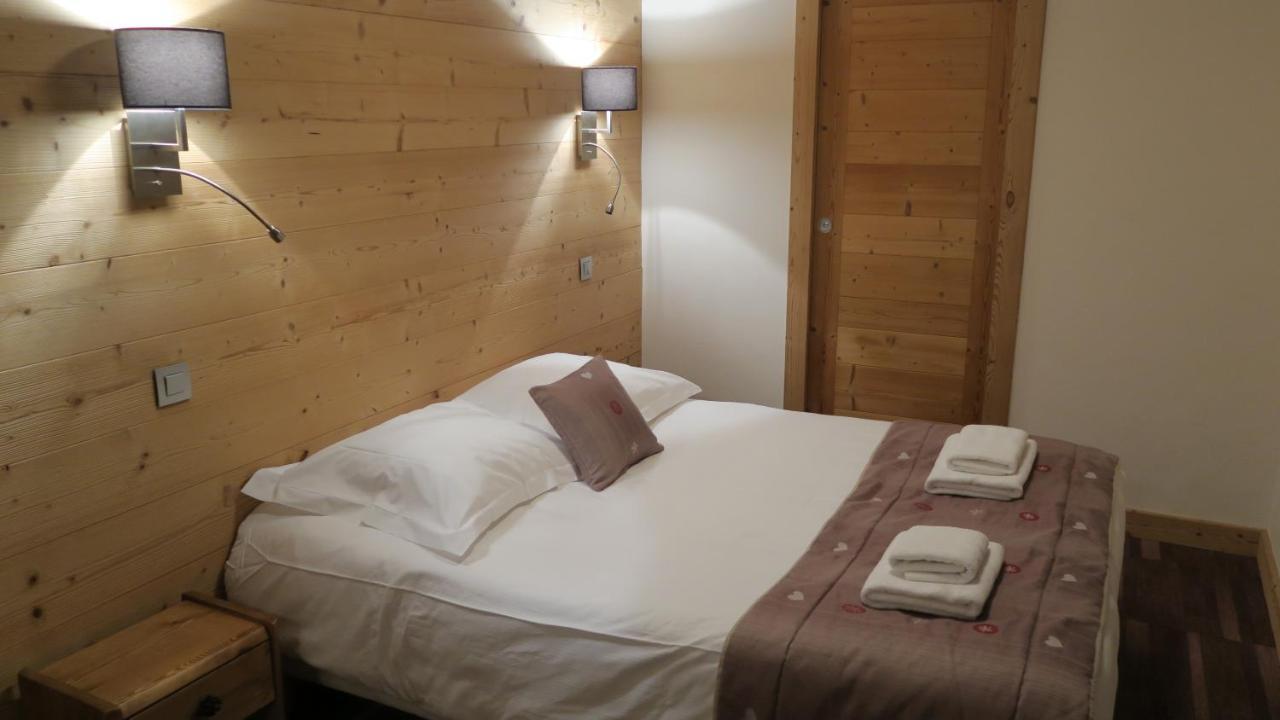 Le Dahu Hotel Chamonix Bagian luar foto