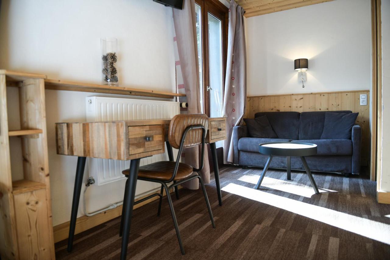 Le Dahu Hotel Chamonix Bagian luar foto
